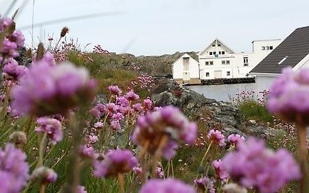 Utsira Overnatting - Sildaloftet Hostel Exterior photo