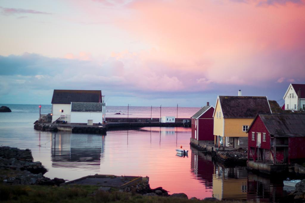 Utsira Overnatting - Sildaloftet Hostel Exterior photo